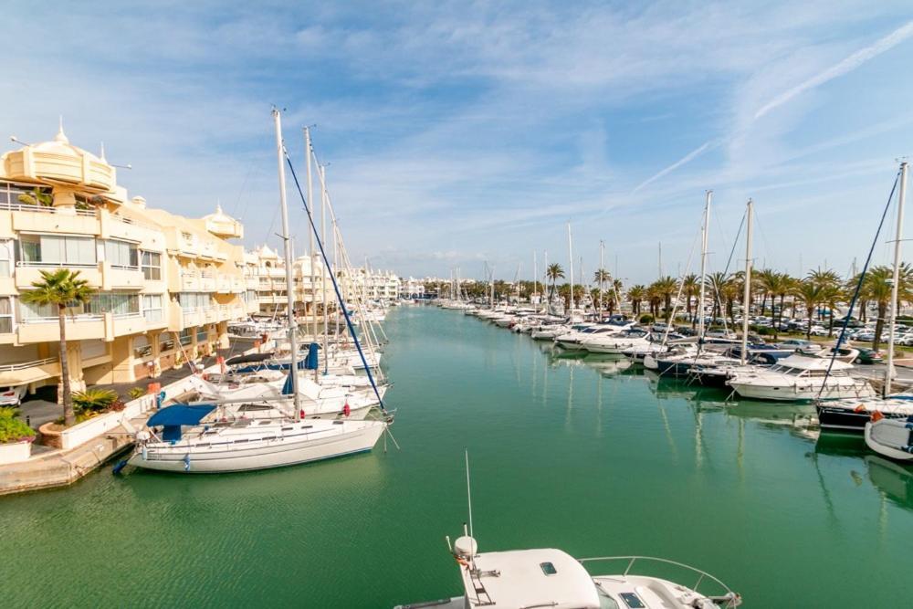 The Perfect Holiday Location Benalmádena Buitenkant foto