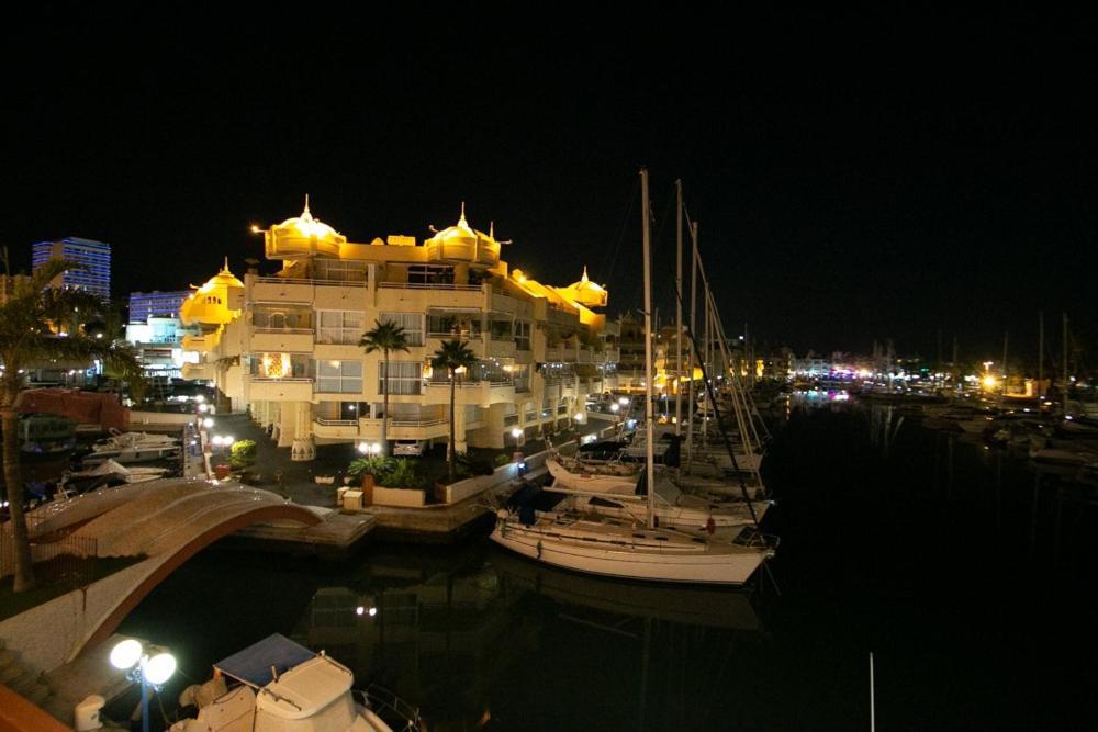 The Perfect Holiday Location Benalmádena Buitenkant foto